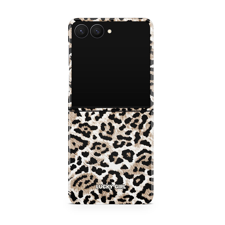 Wild Leopard MagSafe Phone Case
