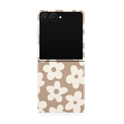 Chestnut Big Blooms MagSafe Phone Case