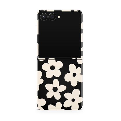 Onyx Big Blooms MagSafe Phone Case