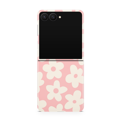 Pinky Swear Big Blooms MagSafe Phone Case