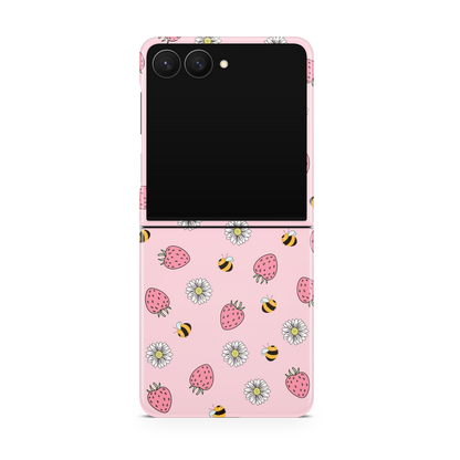 Strawbees MagSafe Phone Case