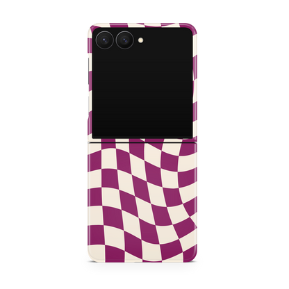Velvet Wavy Checkers II MagSafe Phone Case