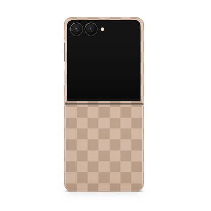 Chestnut Checkers MagSafe Phone Case