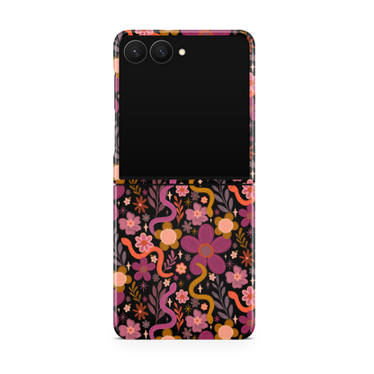 Velvet Venom MagSafe Phone Case