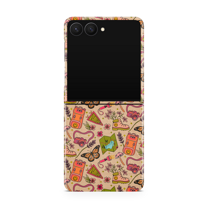 Happy Camper MagSafe Phone Case