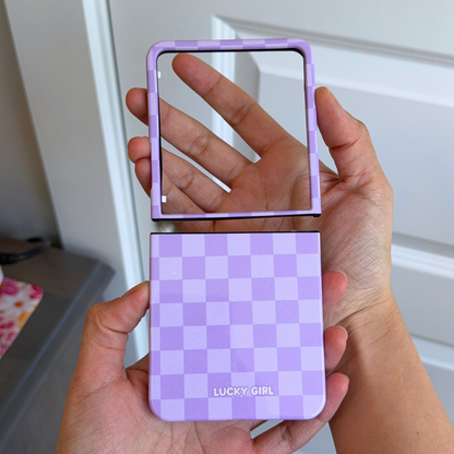 Lilac Checkers - Z Flip 7